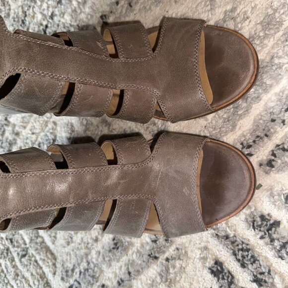 Lucky Brand Brown Leather Suede Cut Out Heel Sandals Women's 10 - Picture 8 of 9